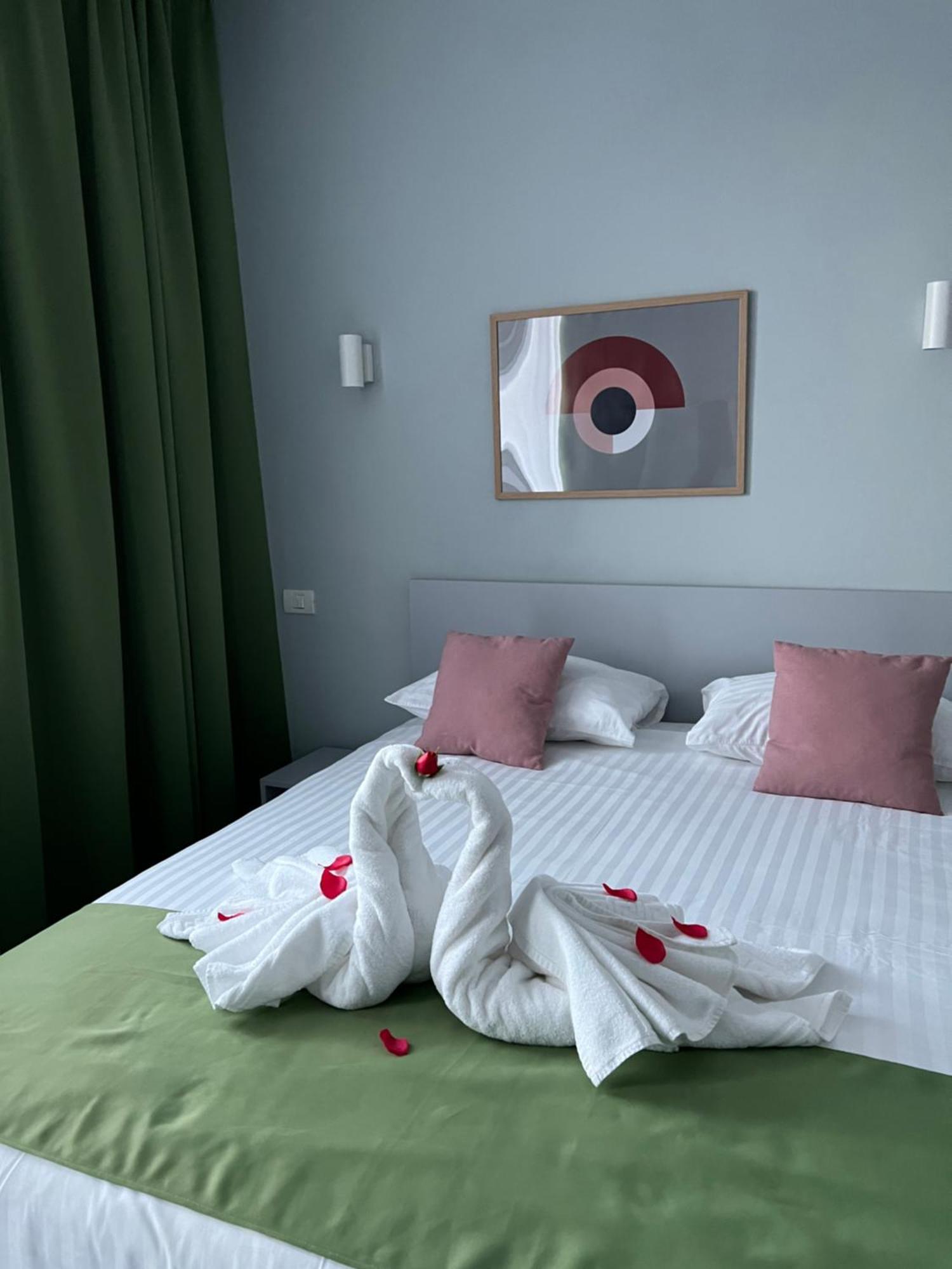 Astra Hotel Călimăneşti Extérieur photo